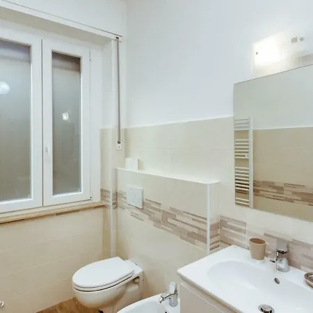 Happy House * Savona