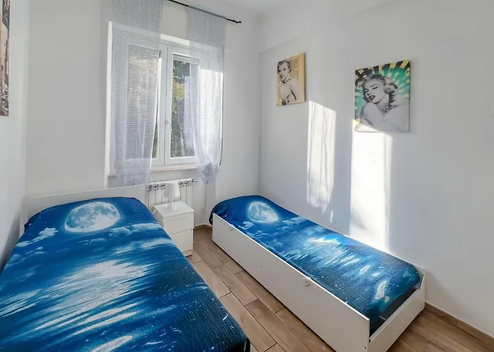 Apartament Happy House *